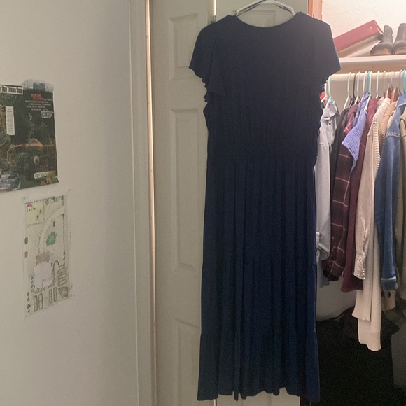 Navy Large Knox Rose MIDI Dress with Flutter Sleeves - Picture 5 of 6